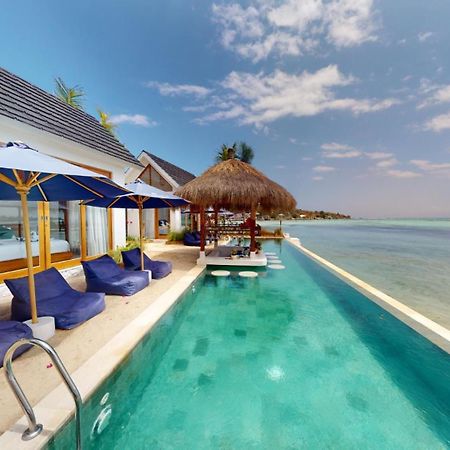 Segara Seaside Resort Lembongan Exterior photo