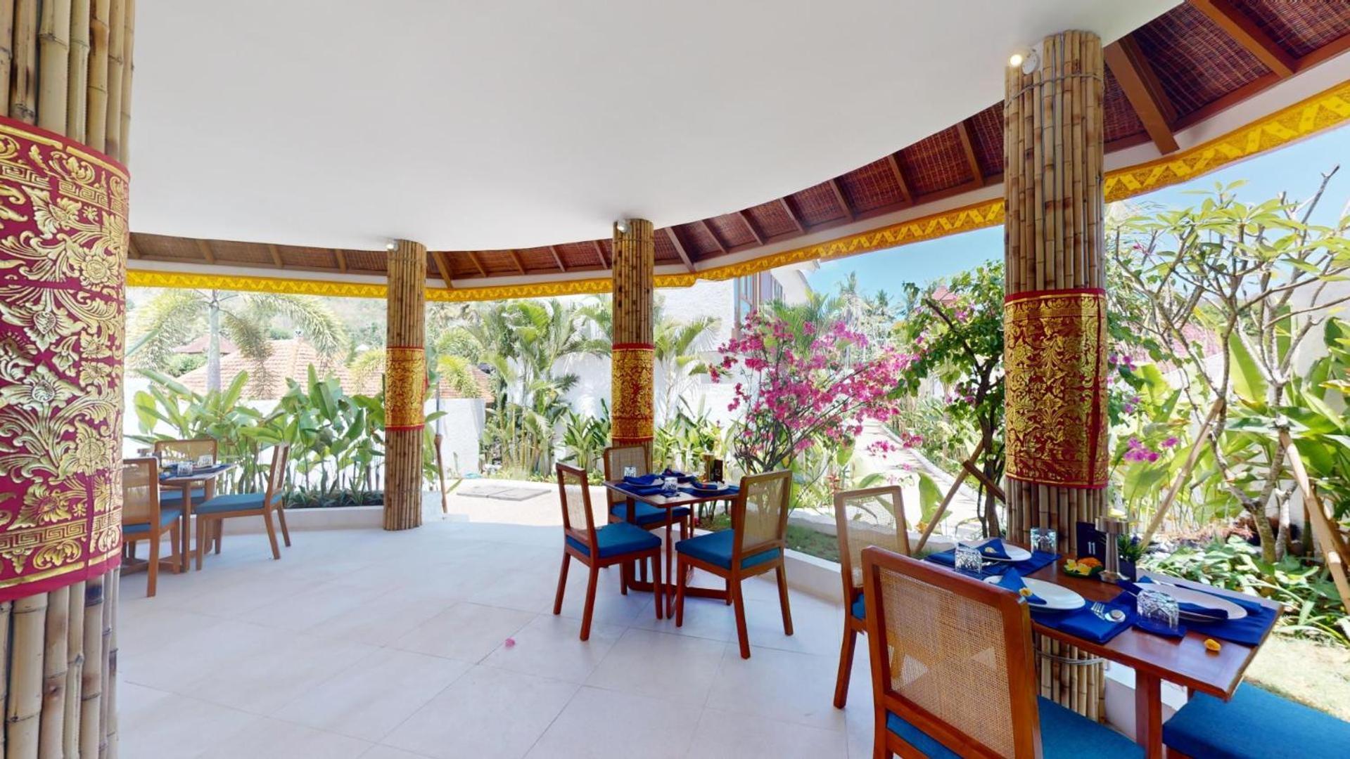 Segara Seaside Resort Lembongan Exterior photo