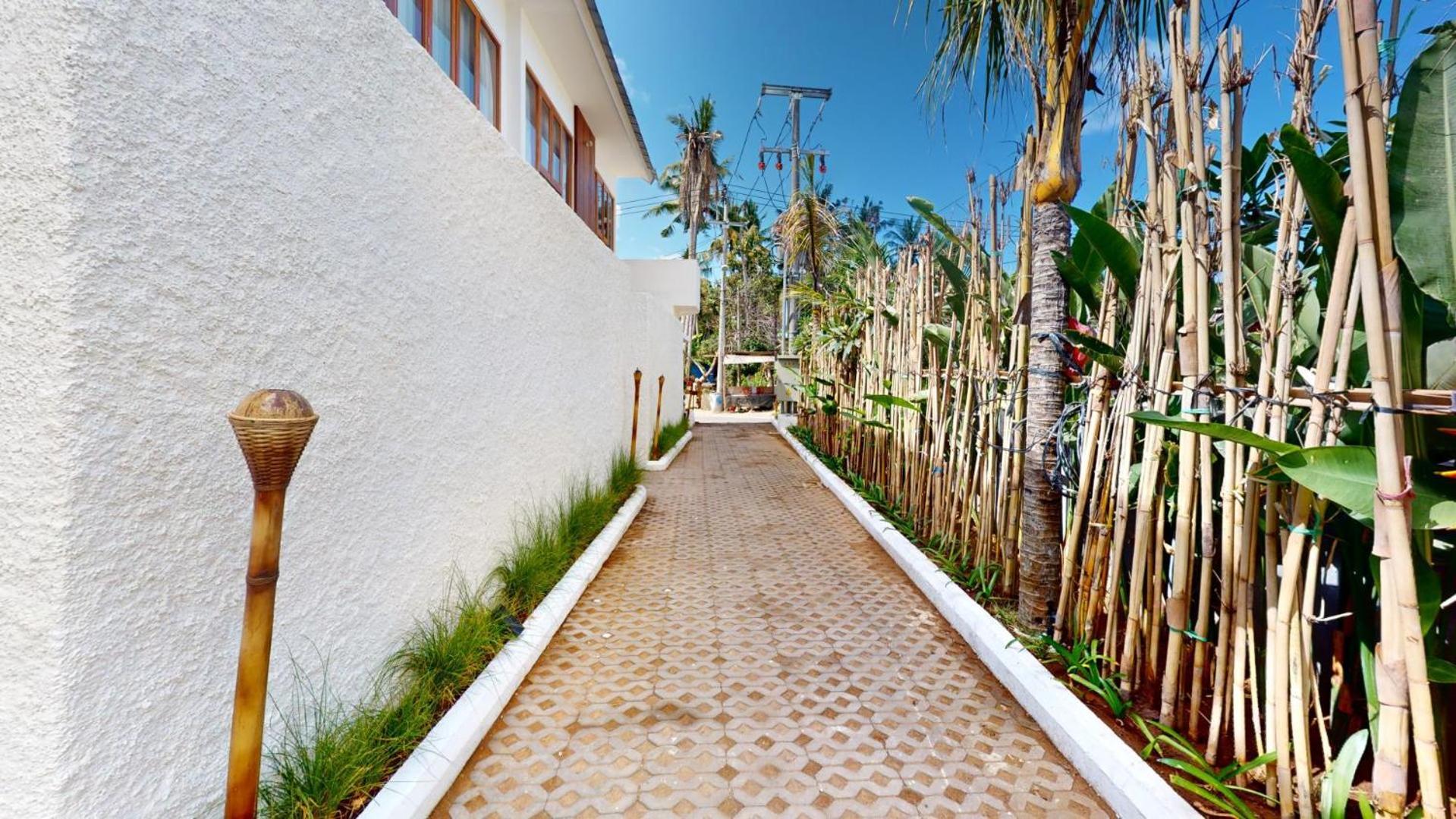 Segara Seaside Resort Lembongan Exterior photo