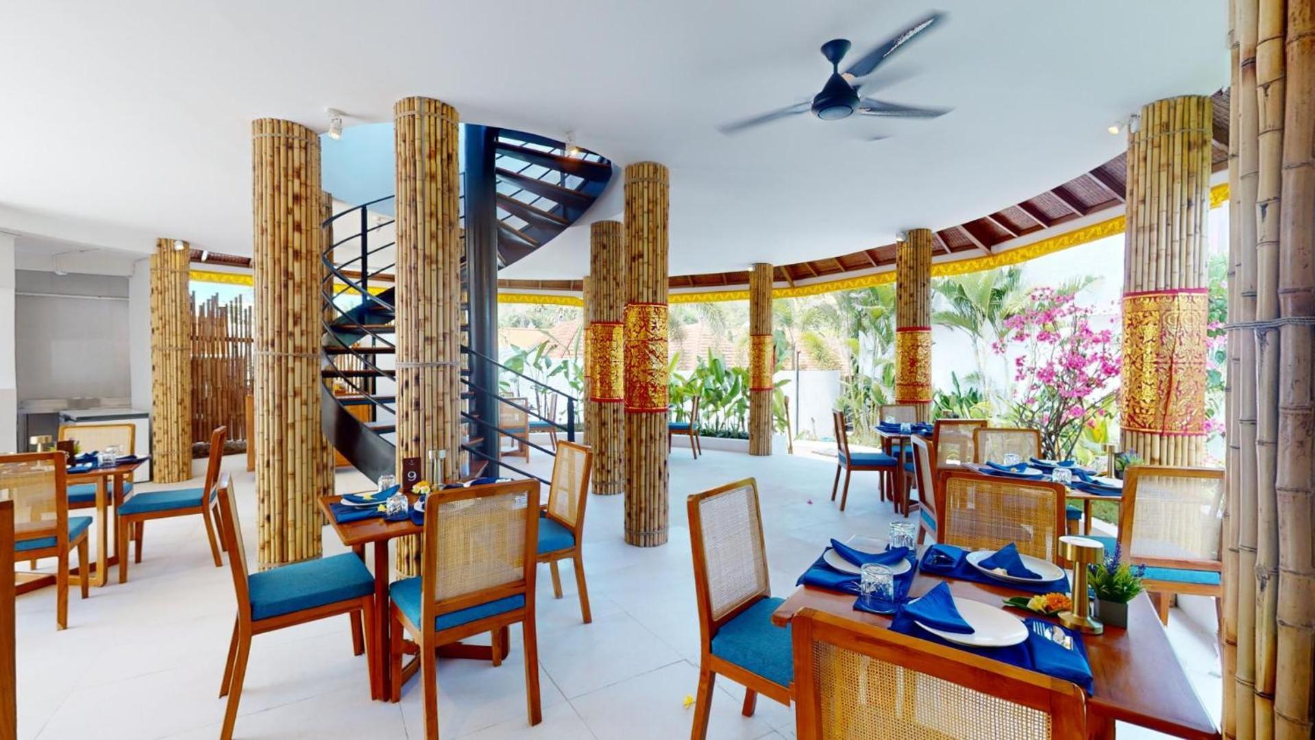 Segara Seaside Resort Lembongan Exterior photo