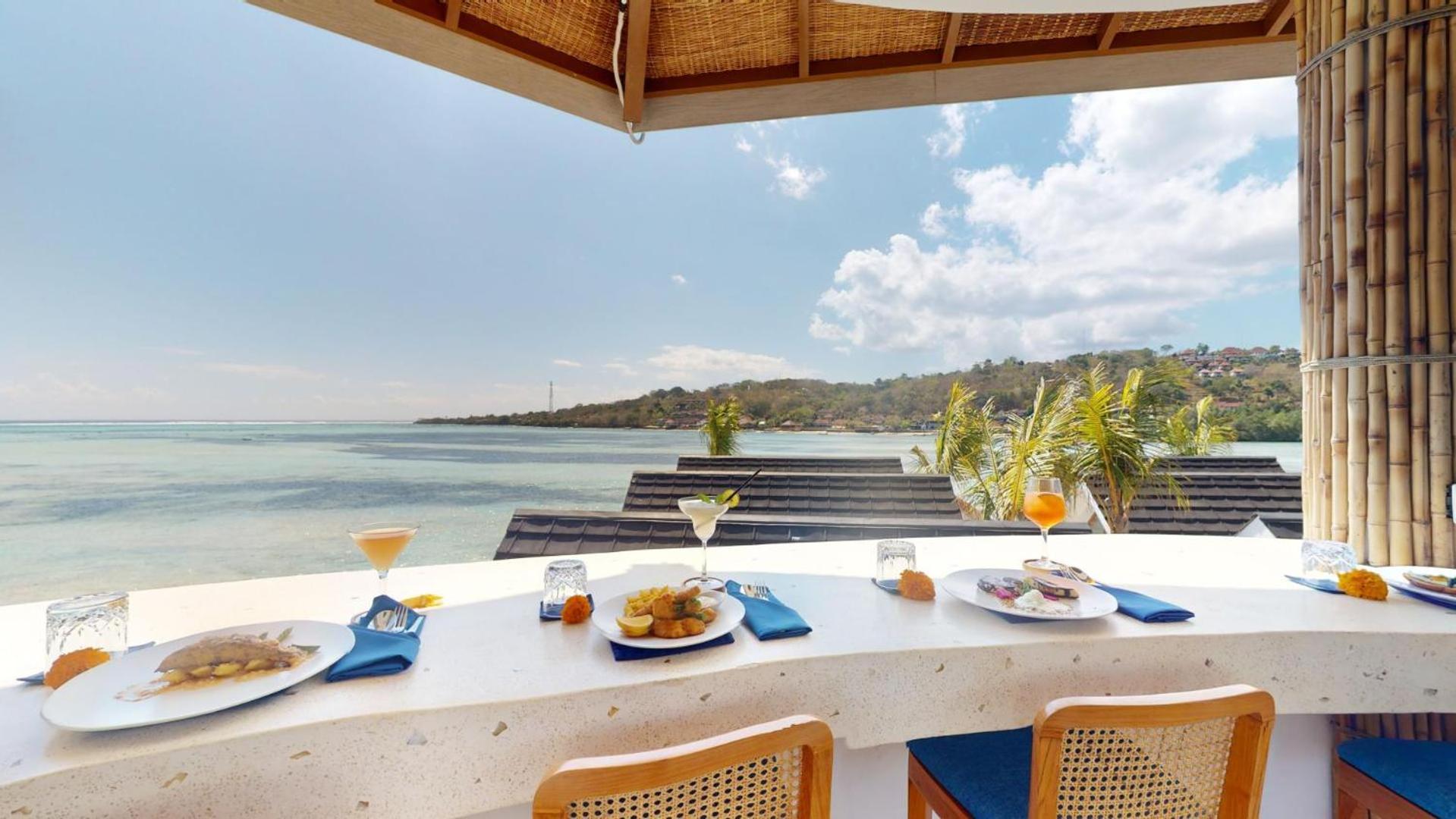 Segara Seaside Resort Lembongan Exterior photo