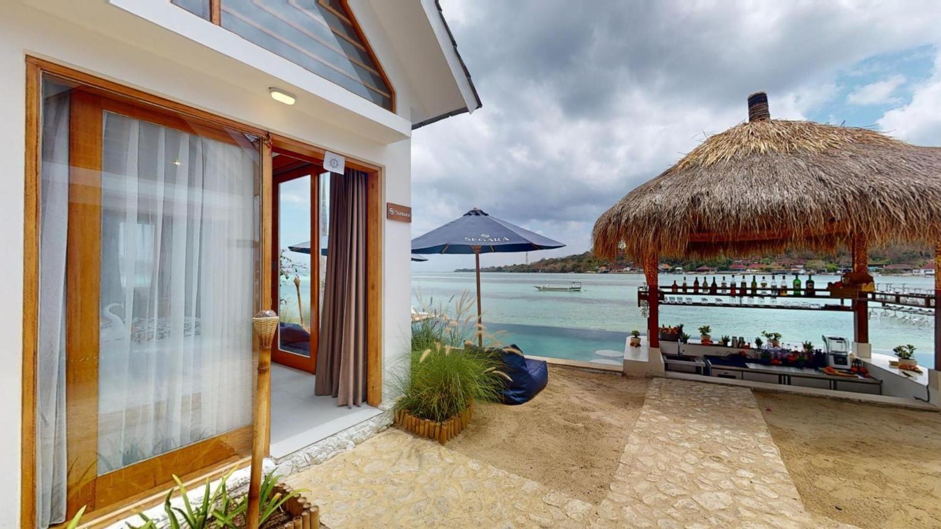 Segara Seaside Resort Lembongan Exterior photo