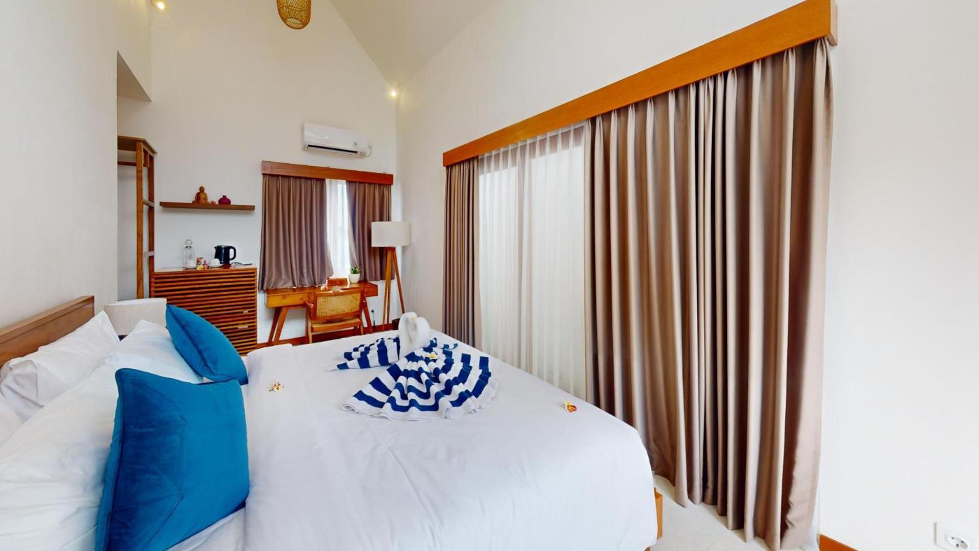 Segara Seaside Resort Lembongan Exterior photo